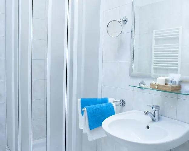 Retro اوسترافا