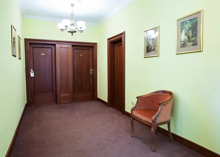 Hotell Retro 3*