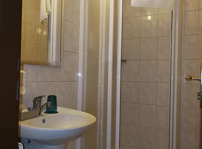 Retro Hotell 3*